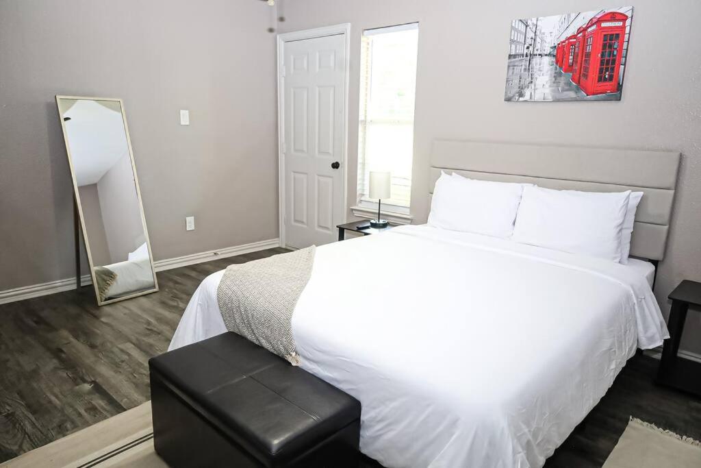 Comfy Two-Bedroom Apartment In Arlington Extérieur photo