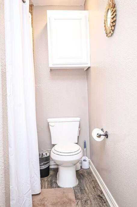 Comfy Two-Bedroom Apartment In Arlington Extérieur photo